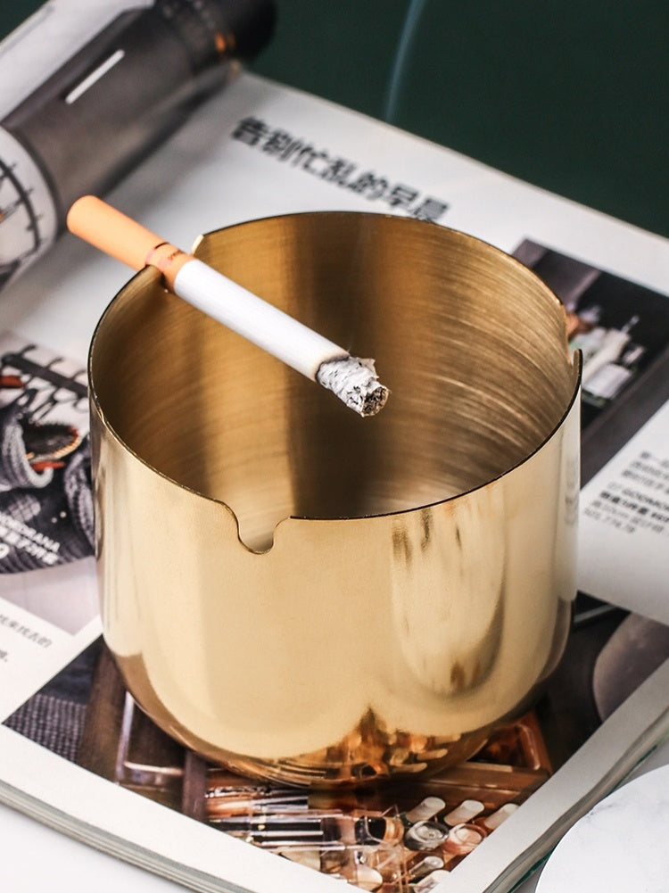 Stainless Steel Windproof Ashtray With Lid