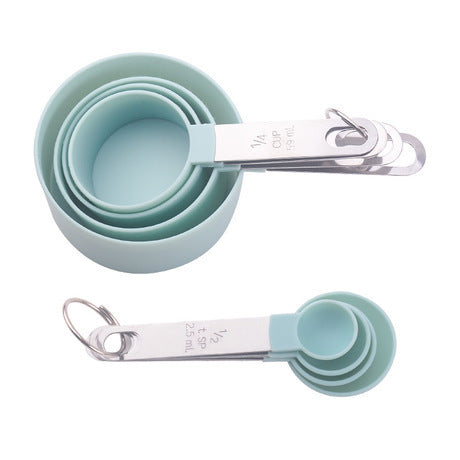 Measuring cup with stainless steel handle